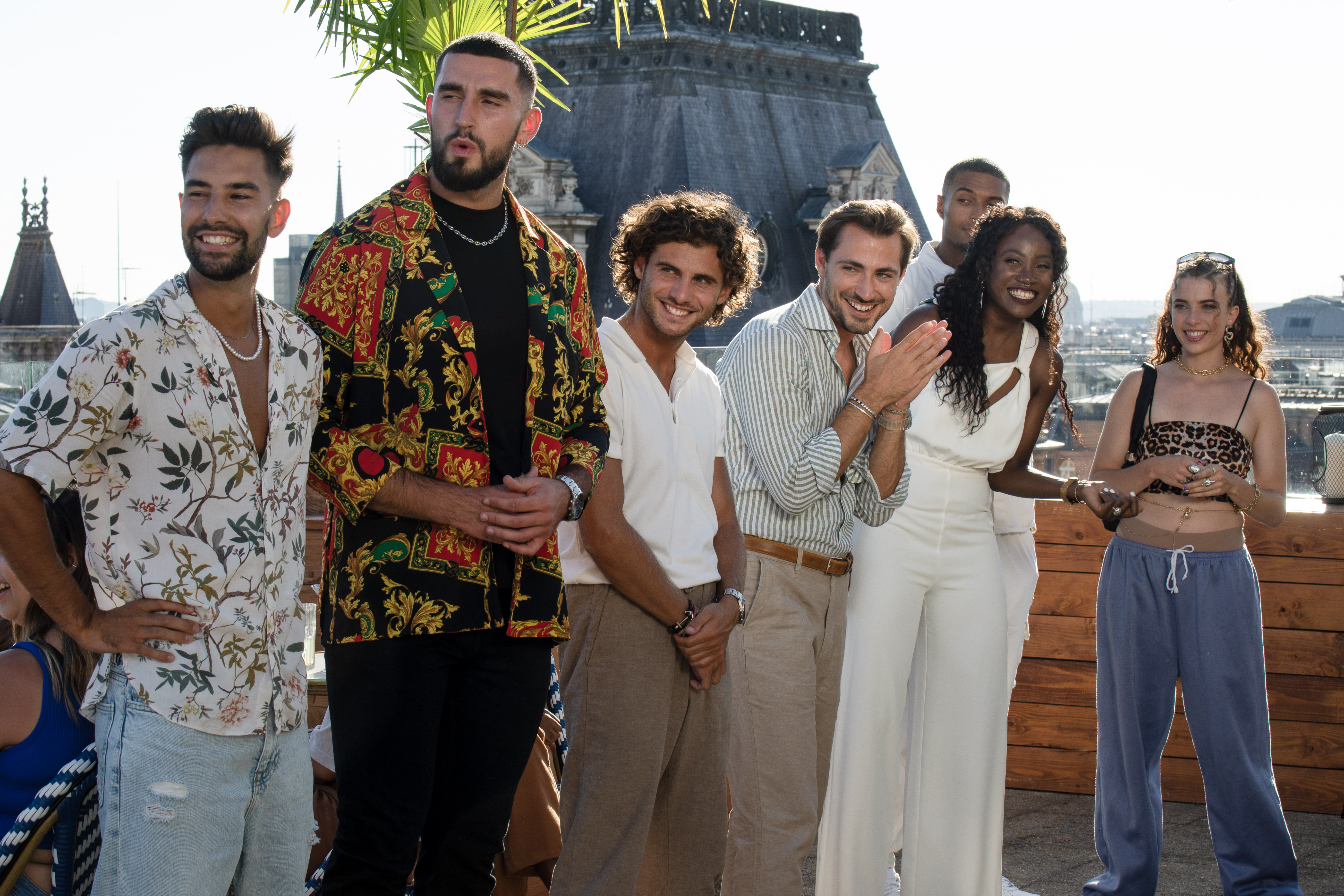 LOVE TRIP : PARIS - “New Country, Same Mistakes