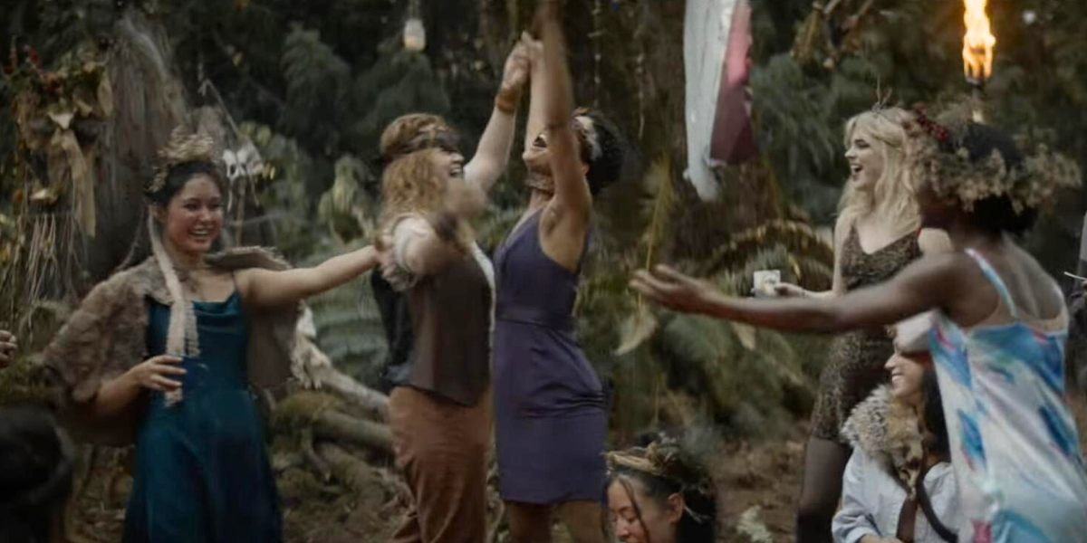 Van and Tai dancing at Doomcoming