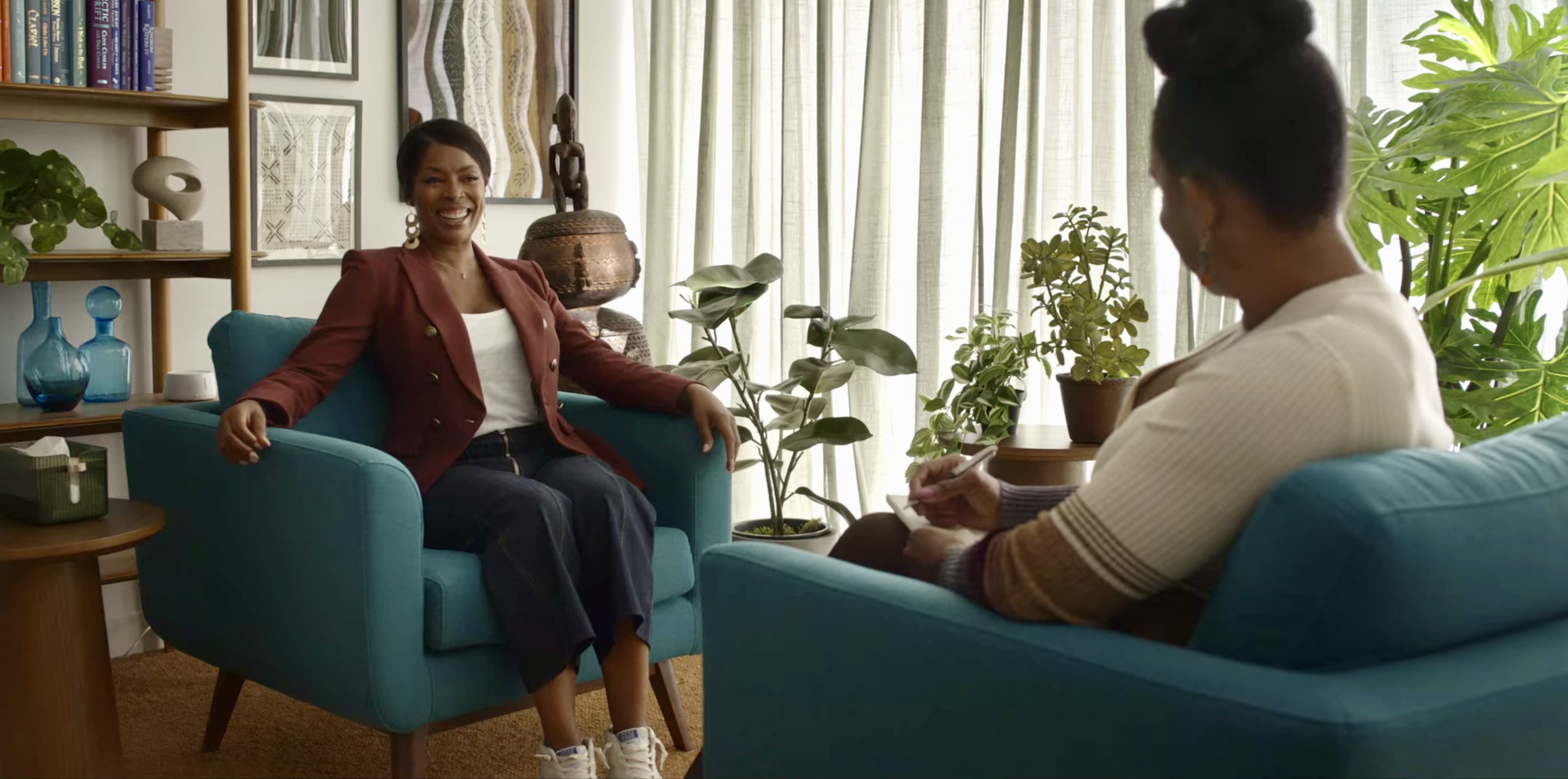 Marley is smiling in her therapist's sunlit office in Survival of the Thickest