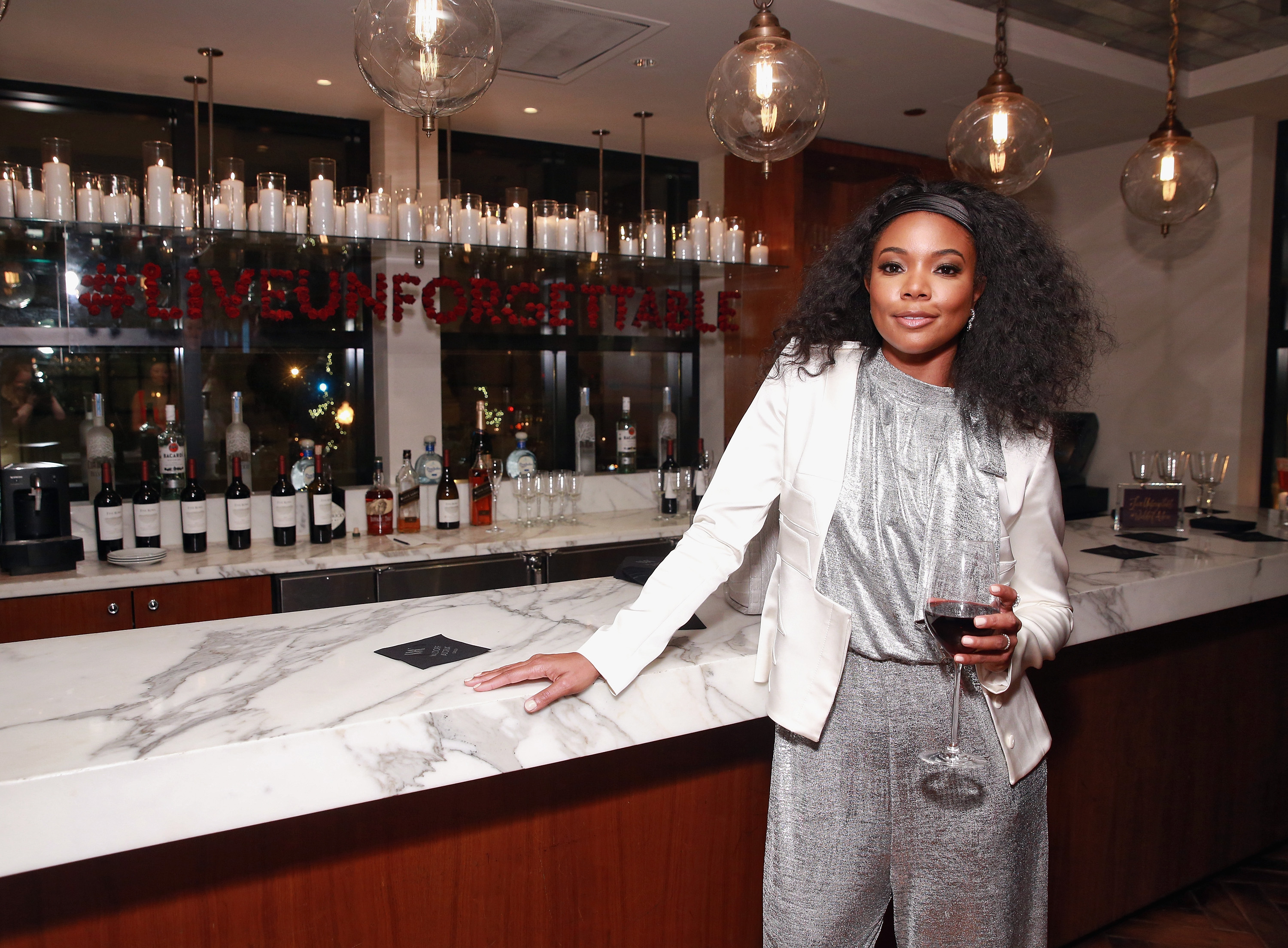 Gabrielle Union attends the Live Unforgettable Dinner Series at Waldorf Astoria Chicago on November 30, 2017 in Chicago, Illinois.