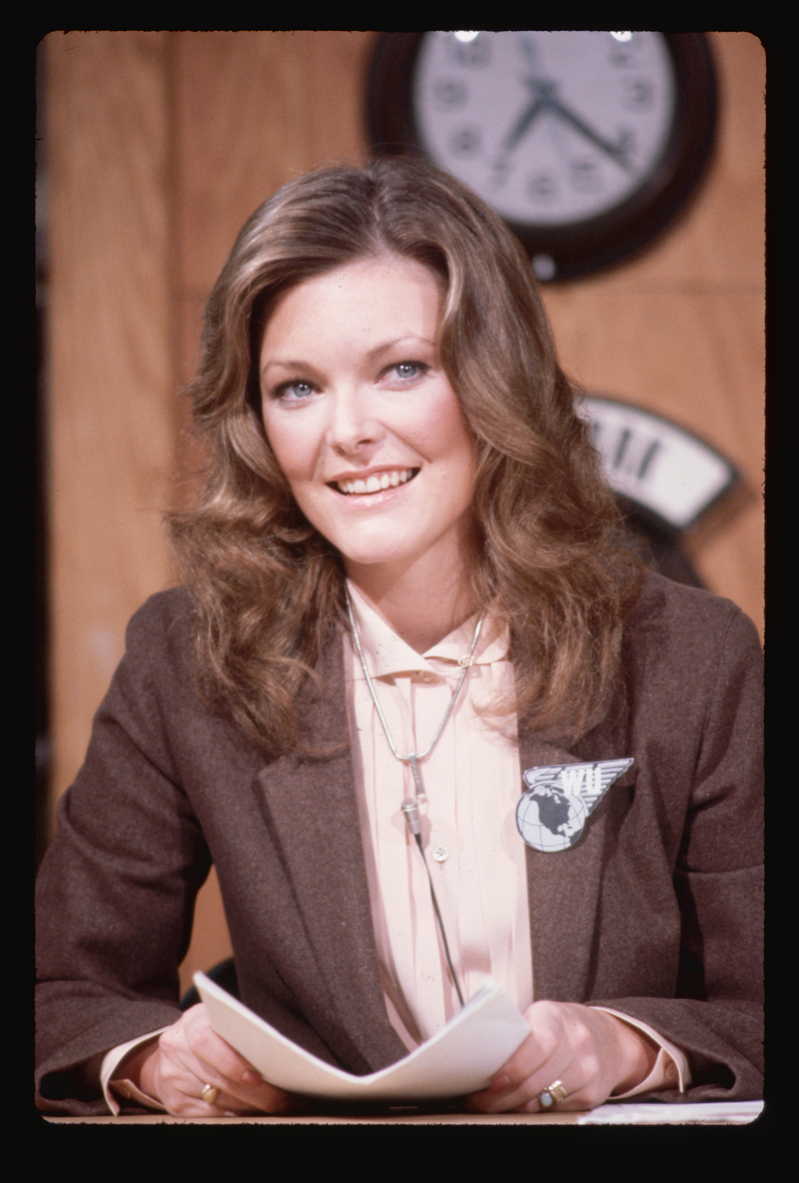 Jane Curtain does the Weekend Update in a Saturday Night Live skit.