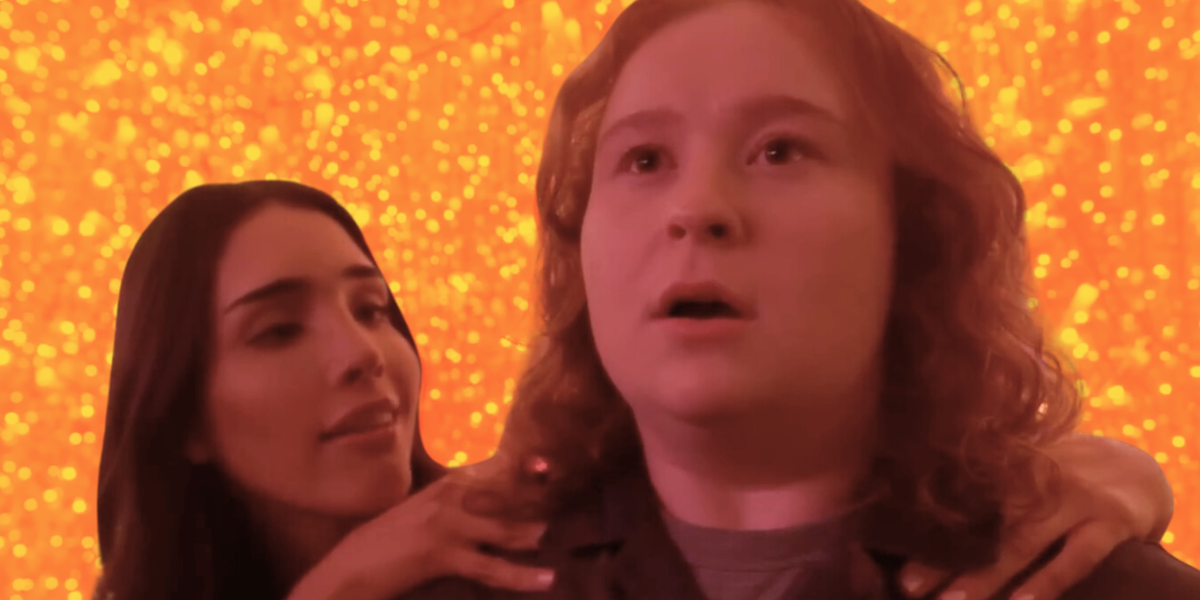 A screenshot from Hulu's new gay teen comedy 