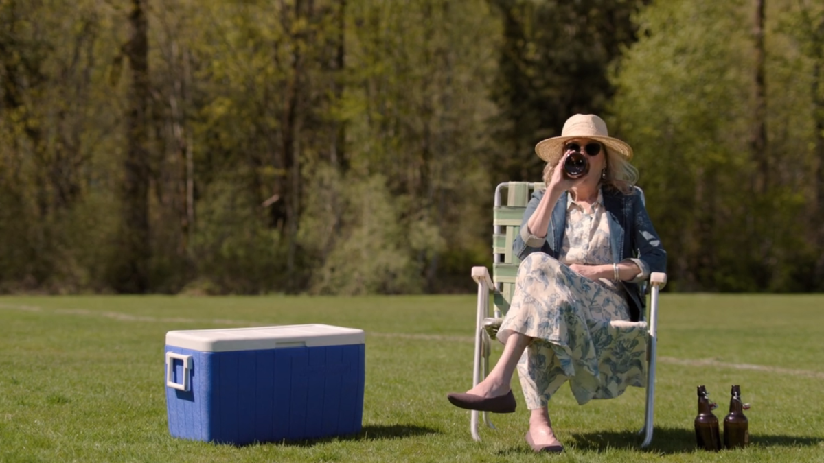 The Last of Us 203-5 Gail sitting practically in the infield of a baseball game