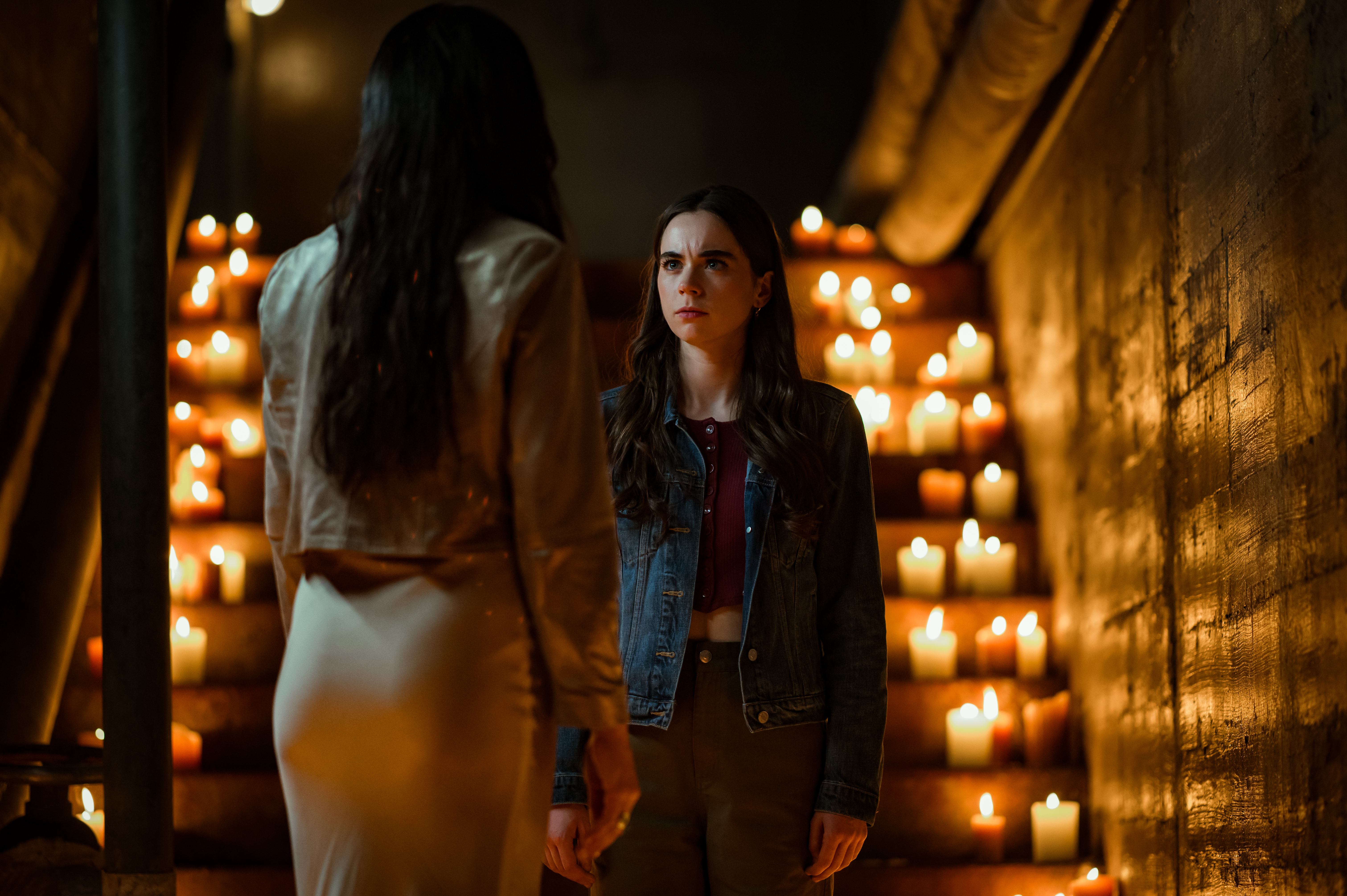 Sarah Desjardins as Callie Sadecki in Yellowjackets, episode 10, season 3, streaming on Paramount+ with SHOWTIME, 2025. Photo Credit: Kailey Schwerman/Paramount+ with SHOWTIME.