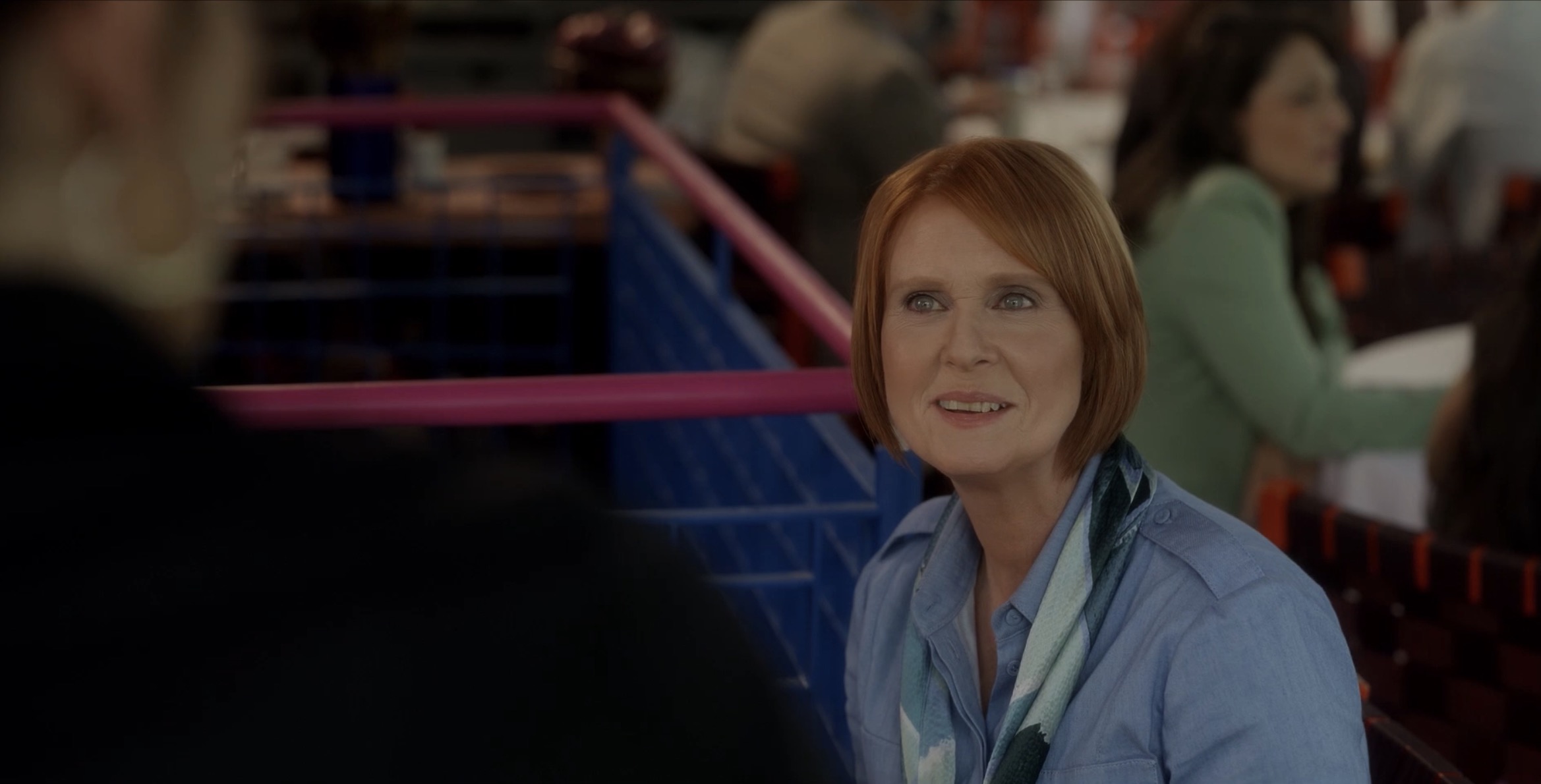miranda looking at the waitress
