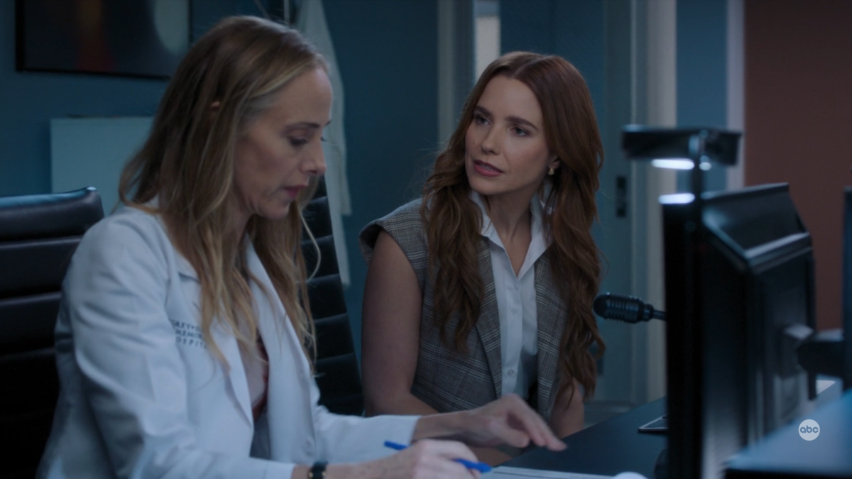 Grey's Anatomy 2204-5 teddy rejects cass