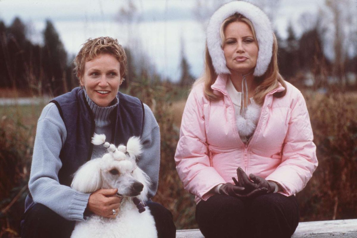 Jane Lynch in Jennifer Coolidge in Best in Show