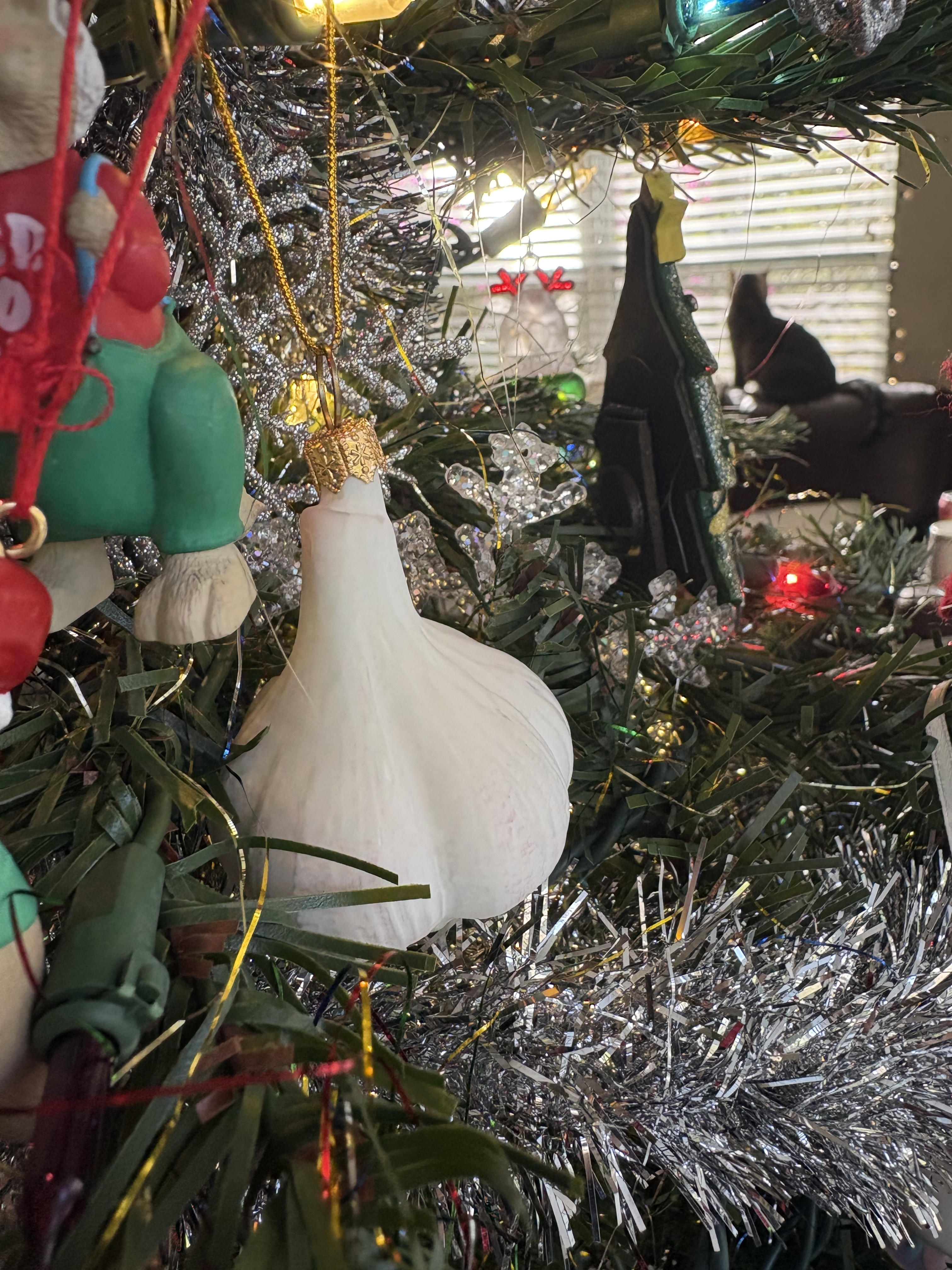 garlic ornament