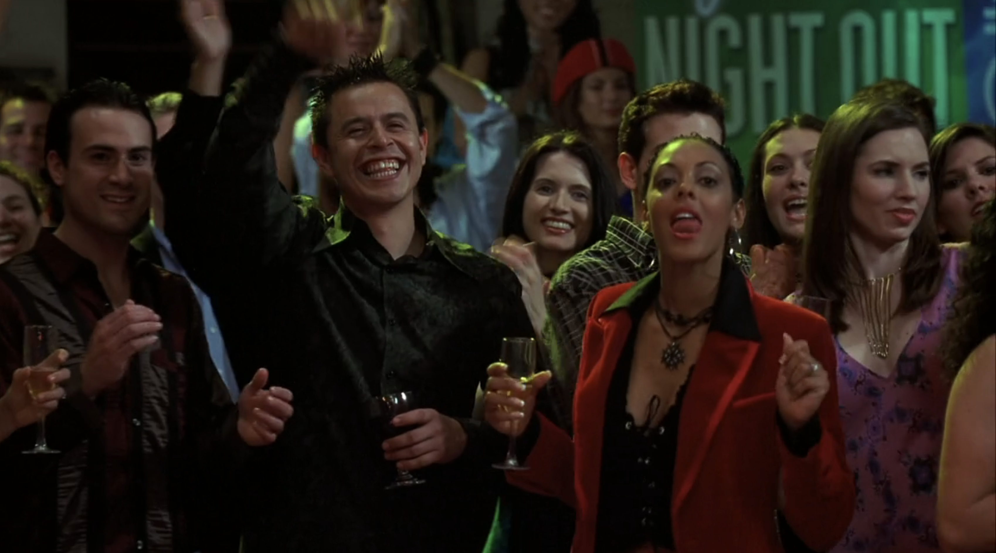 crowd shot in 13 going on 30