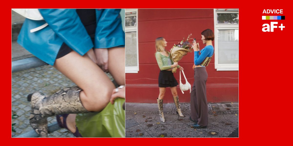 friend giving her friend flowers