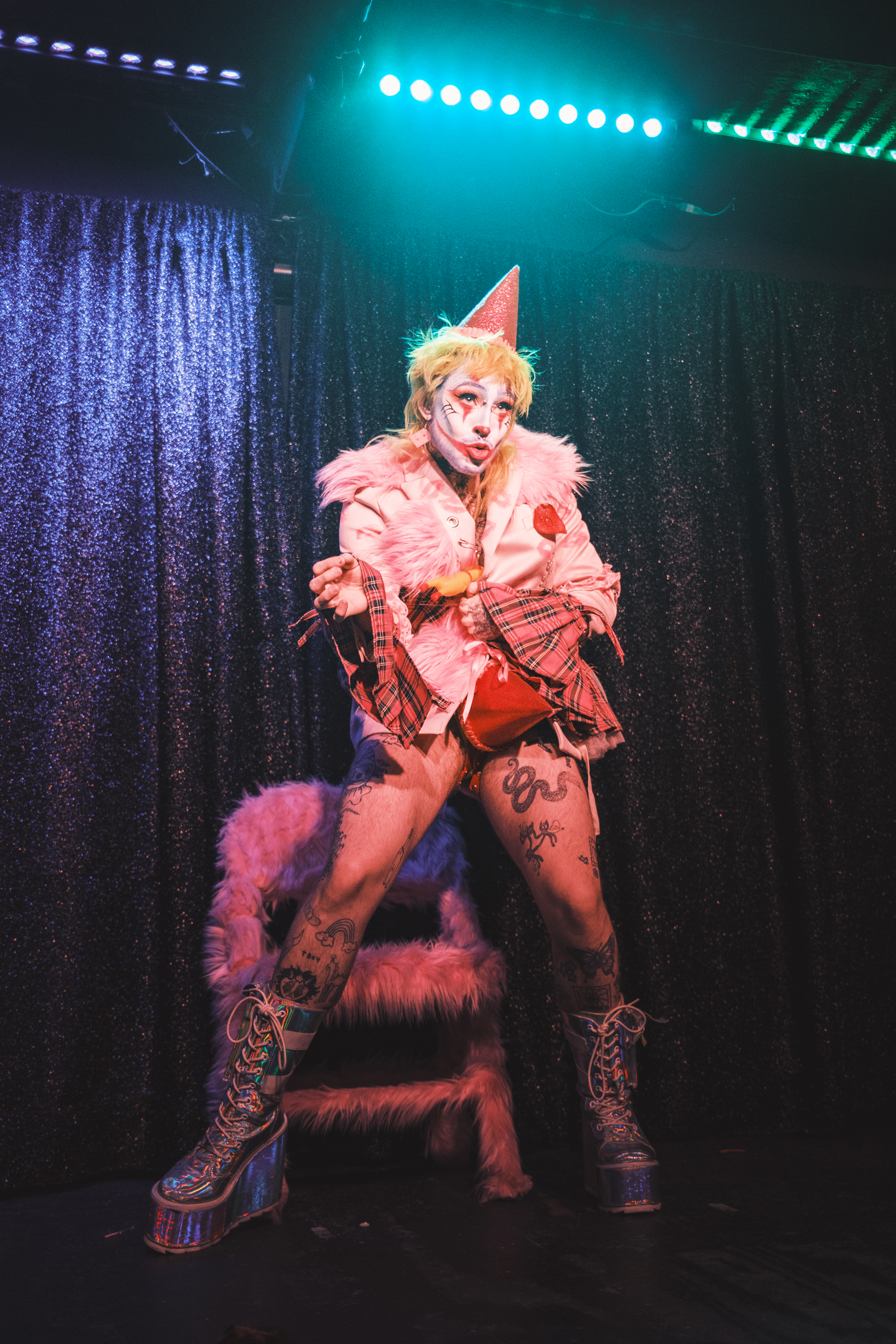 Lollygag the clown