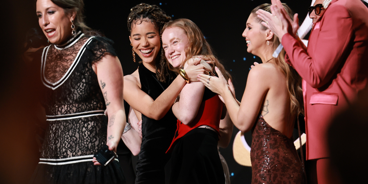 Jasmin Savoy Brown and Liv Hewson
