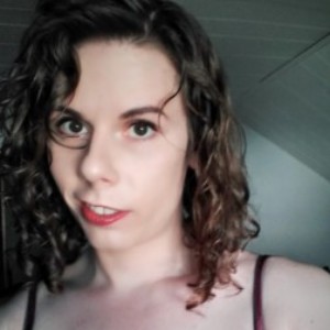 Profile picture of Naomi Jane