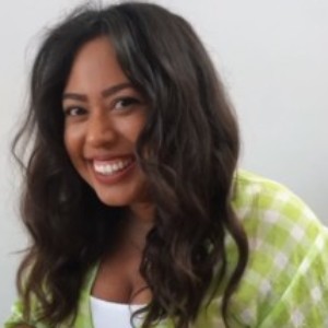Lucia profile image
